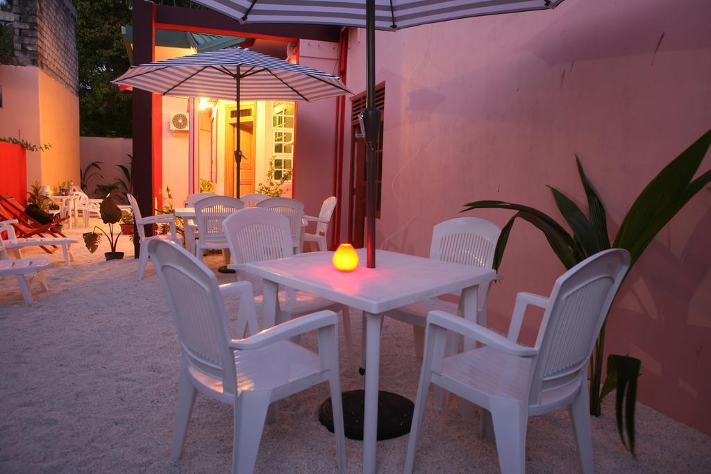 Equa Reef Maldives Ξενοδοχείο Addu City Εξωτερικό φωτογραφία