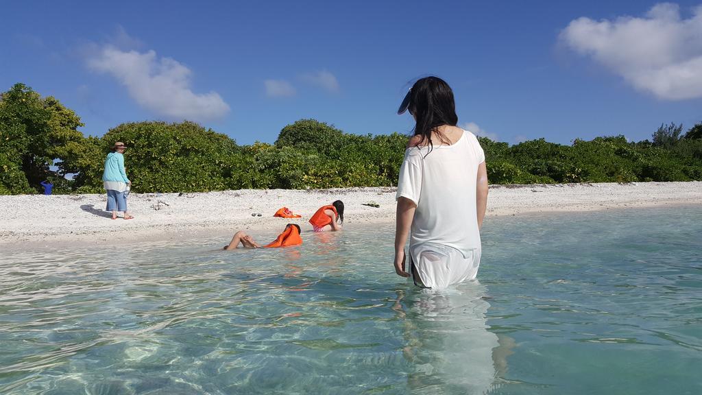 Equa Reef Maldives Ξενοδοχείο Addu City Εξωτερικό φωτογραφία